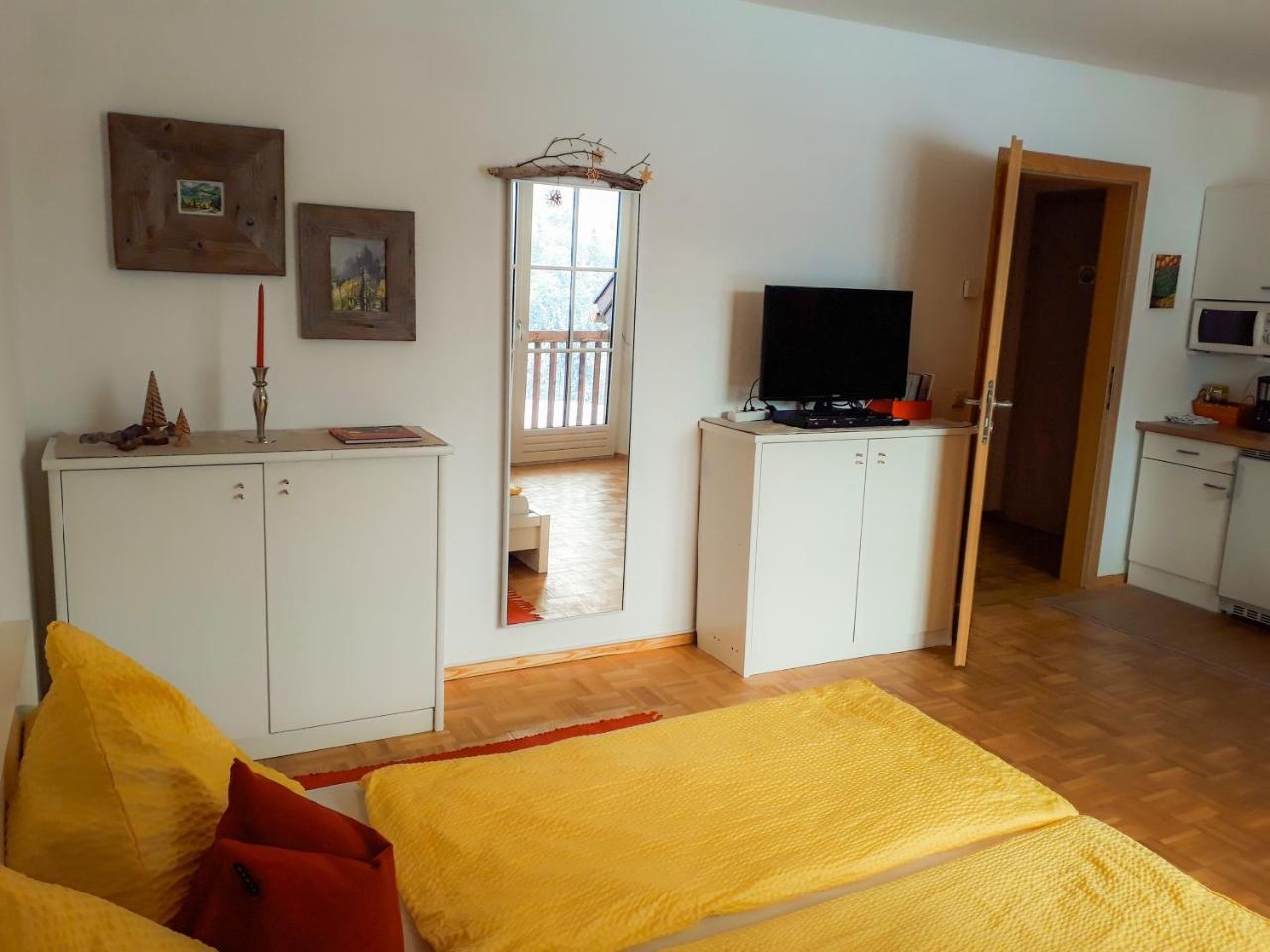 Ferienwohnung Nahe Fuschlsee, Hof Bei Salzburg Luaran gambar